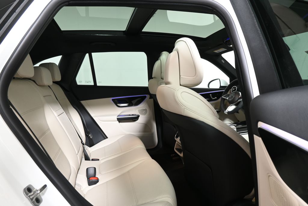 Thumbnail: 2026 Mercedes-Benz GLC - 19