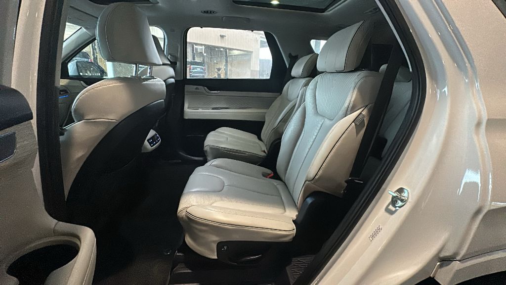 2023 Hyundai Palisade Calligraphy White at Baytown Hyundai