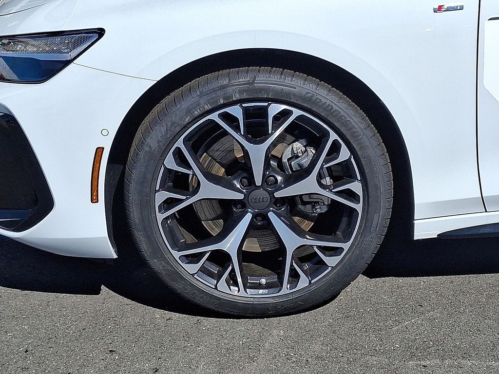 Thumbnail: 2026 Audi A6 - 5