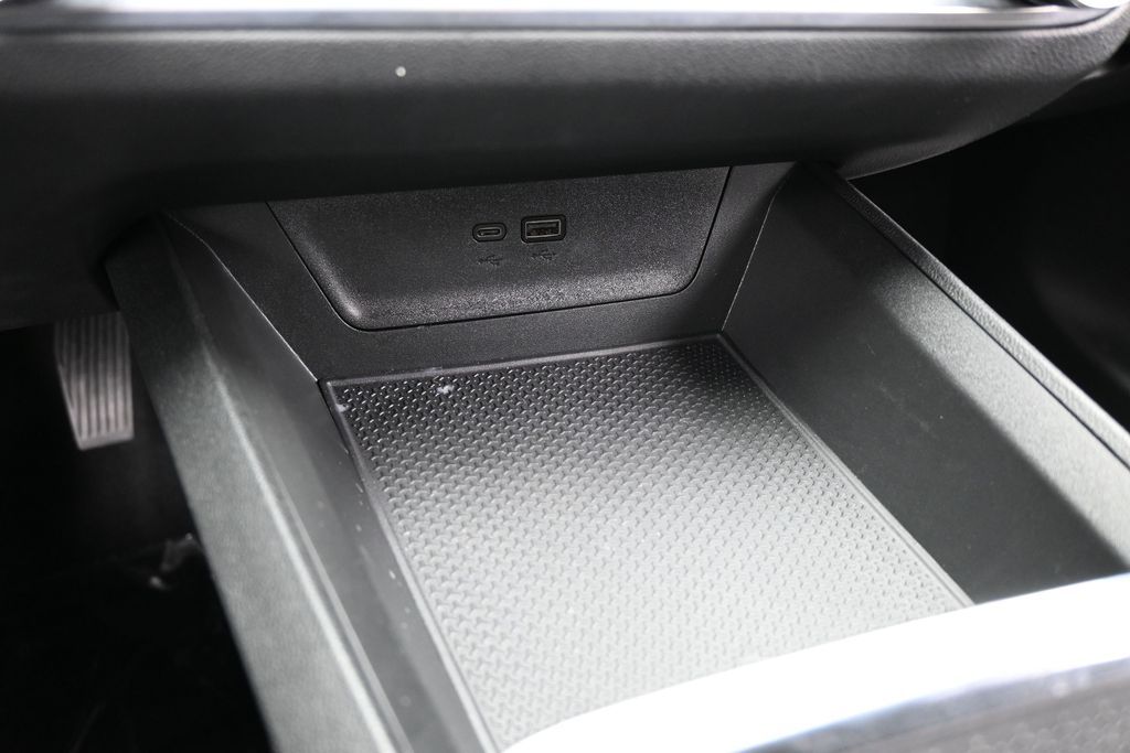 Used 2026 Mosaic Black Metallic Chevrolet LT image 23