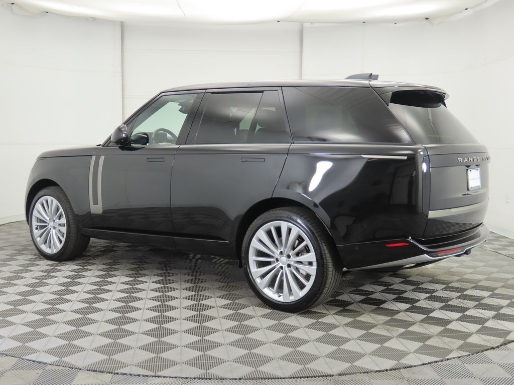 Thumbnail: 2025 Land Rover Range Rover - 7