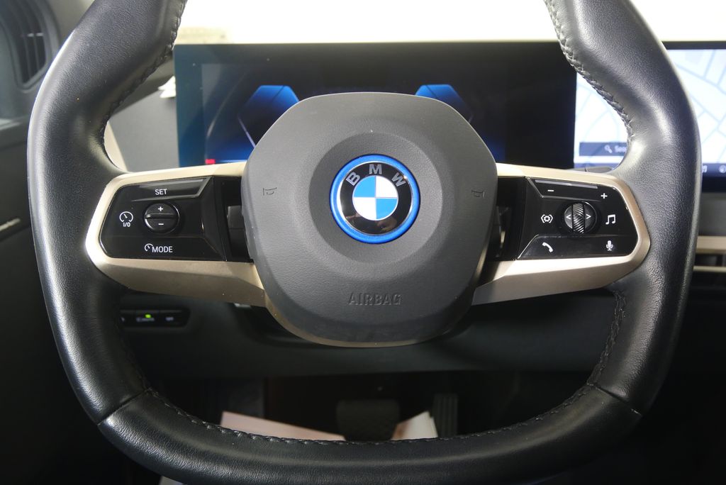Thumbnail: 2024 BMW iX - 14