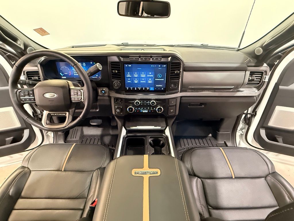 2024 Ford F-350SD Platinum