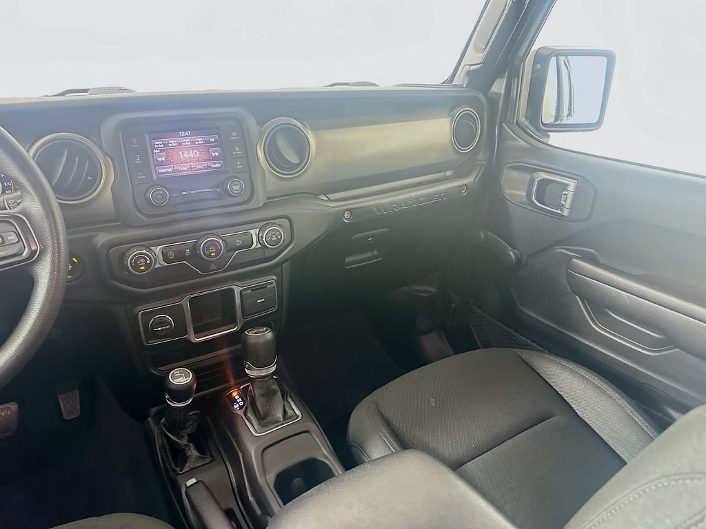 Thumbnail: 2020 Jeep Wrangler - 22