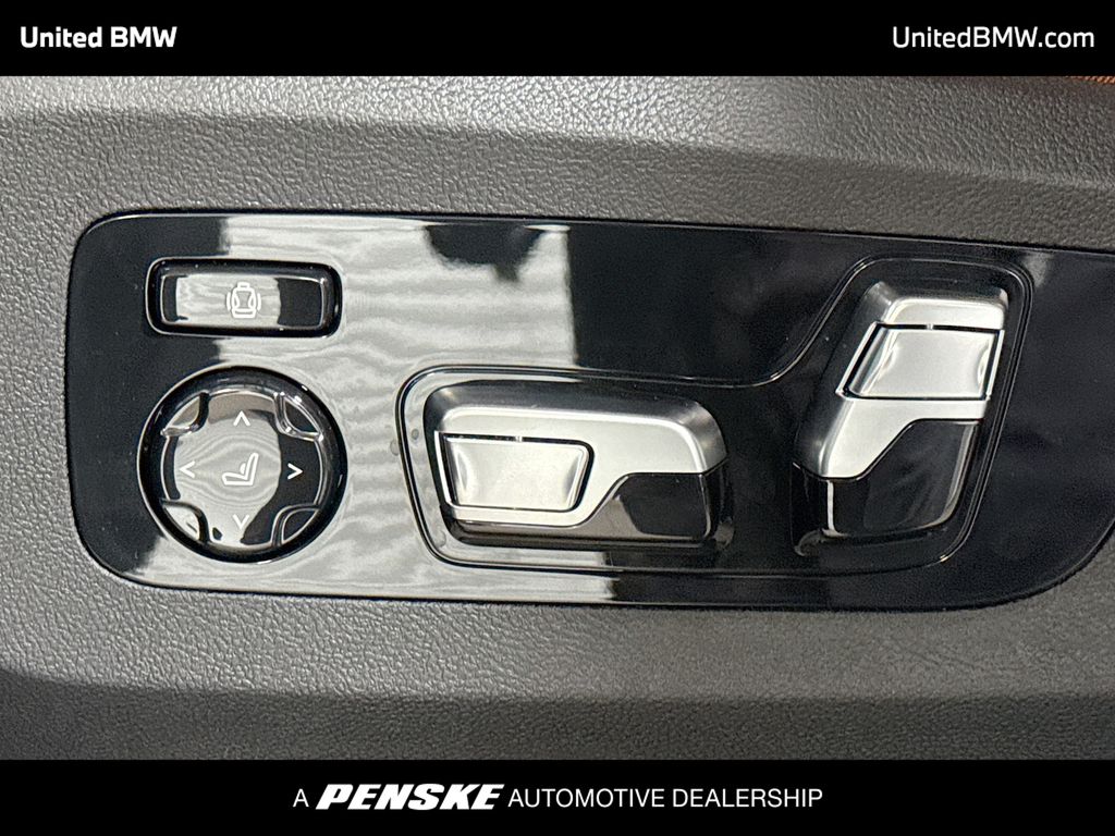 Thumbnail: 2026 BMW X5 - 4