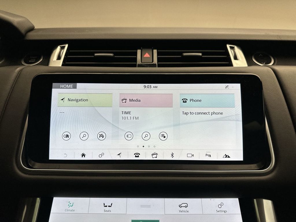 Thumbnail: 2021 Land Rover Range Rover Sport - 19