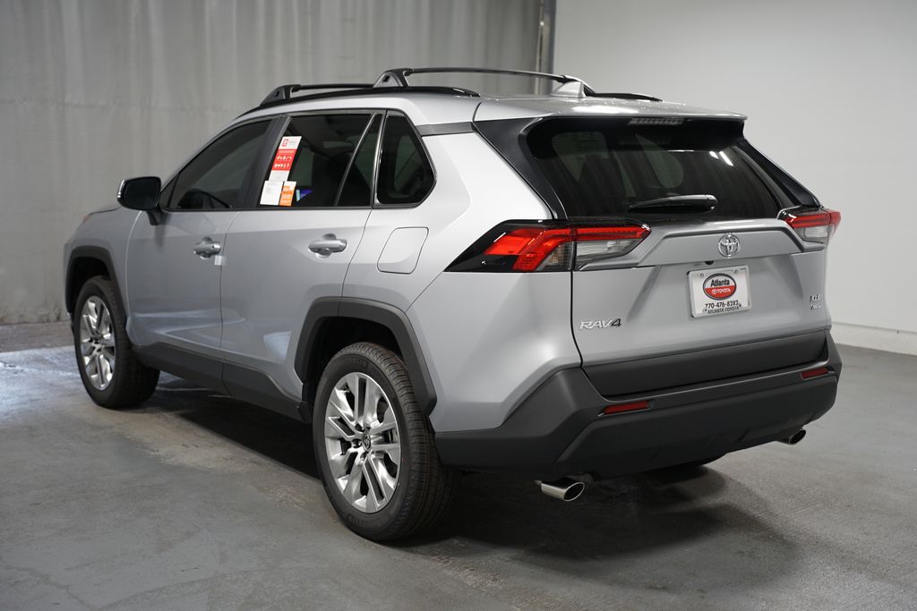 Thumbnail: 2025 Toyota RAV4 - 6