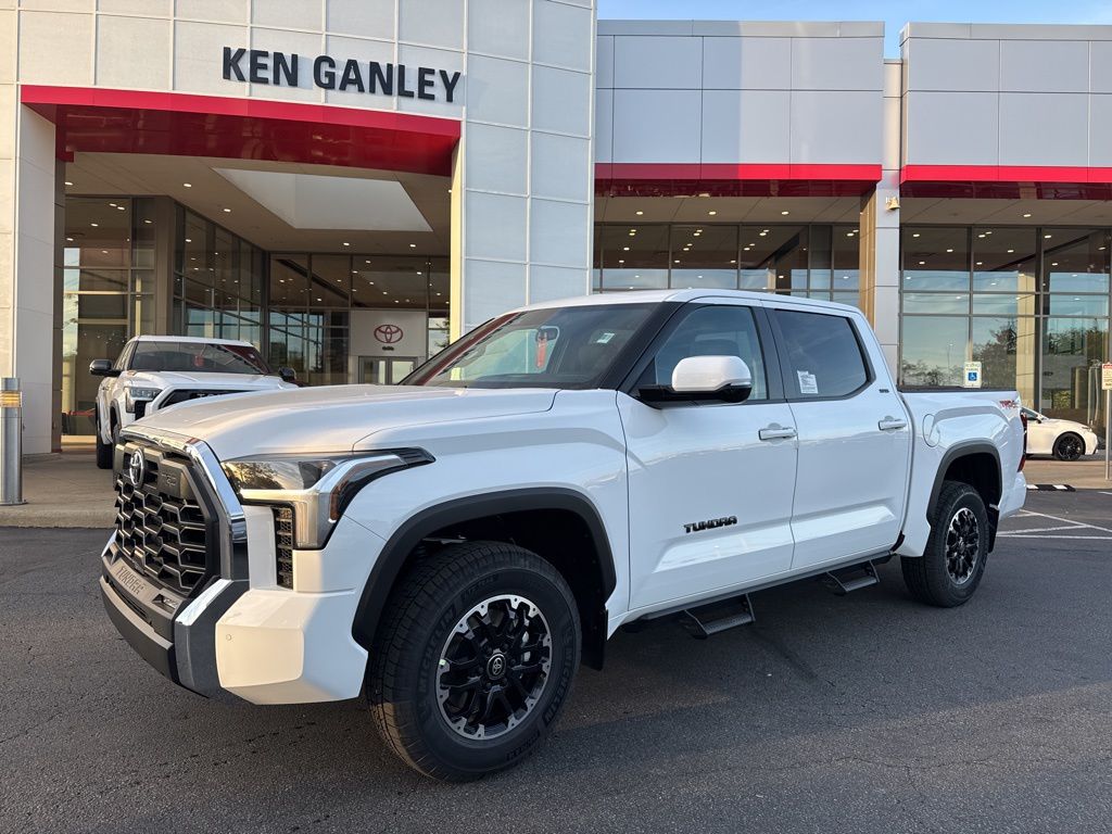 2026 Toyota Tundra Limited photo 3