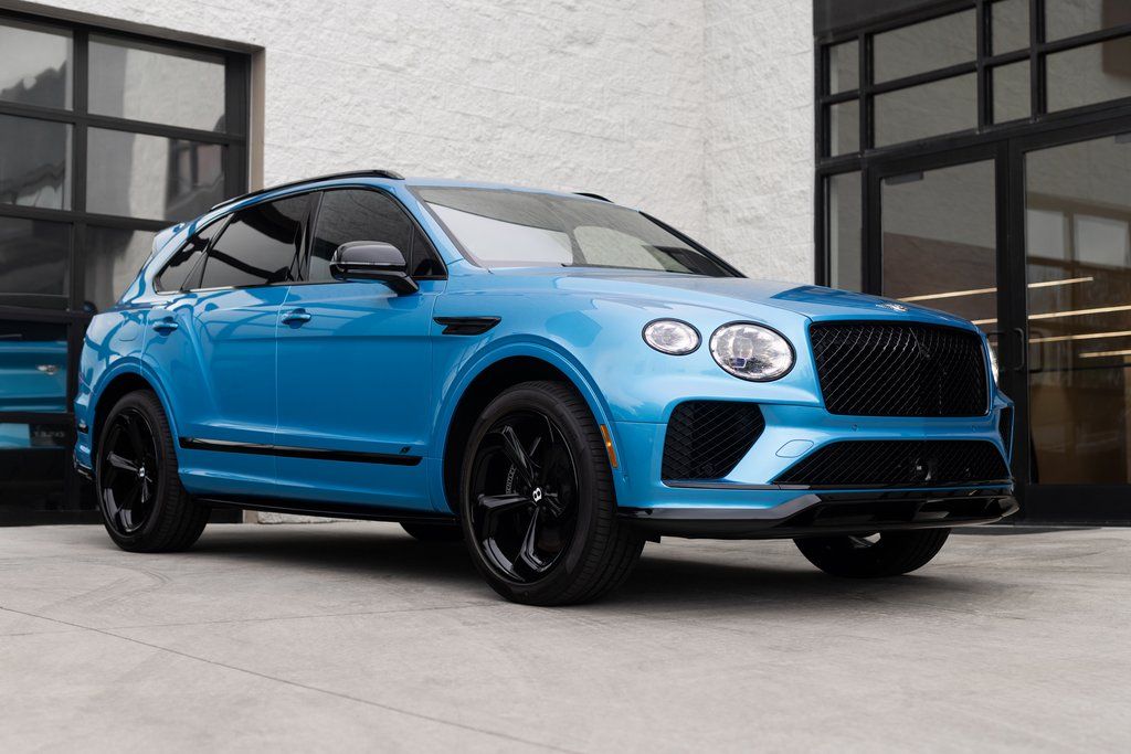 2025 Bentley Bentayga V8 S's photo