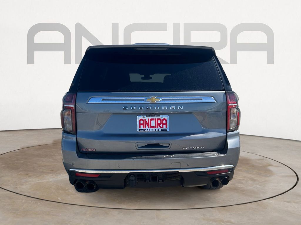 Used Car 2022 Chevrolet Suburban  Premier For Sale Under $35,000 In Floresville, Texas