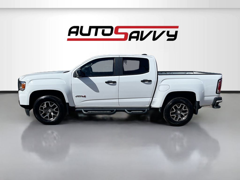 Used 2022 White GMC AT4 w/Leather image 4