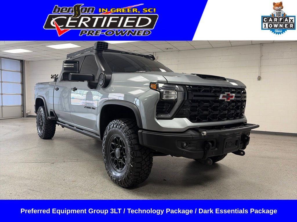 Sterling Gray Metallic 2025 Chevrolet Silverado 2500HD Pickup Truck Four-Wheel Drive Automatic
