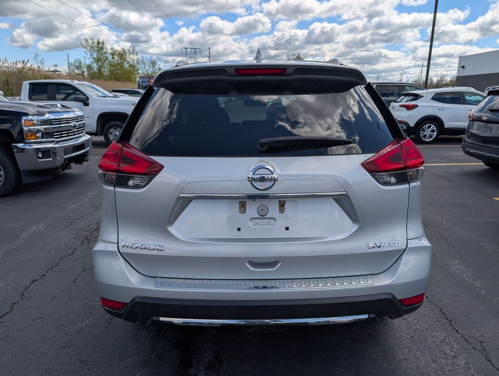 Used 2017 Silver Nissan SV image 7