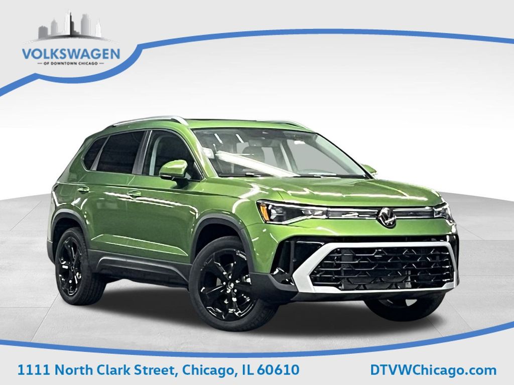 2025 Volkswagen Taos SEL's photo