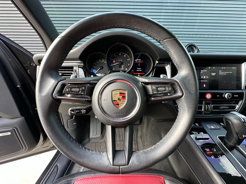 Thumbnail: 2022 Porsche Macan - 15