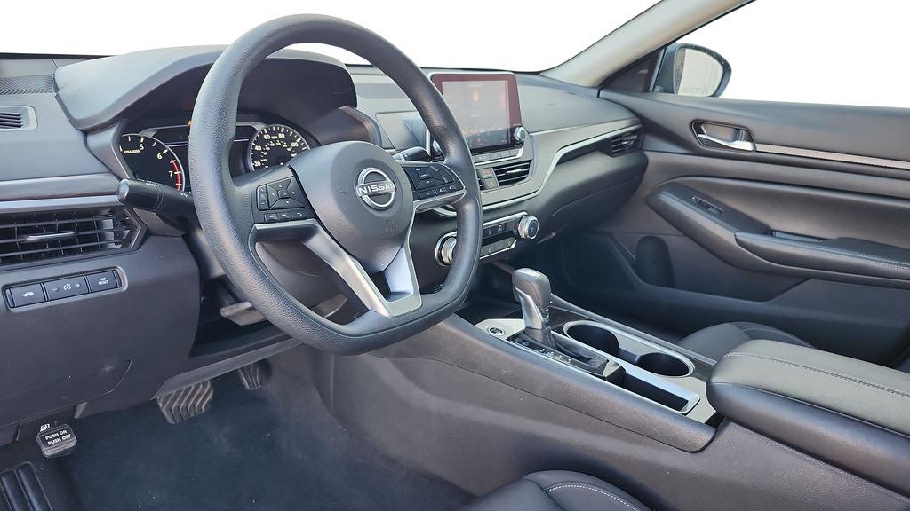2024 Nissan Altima