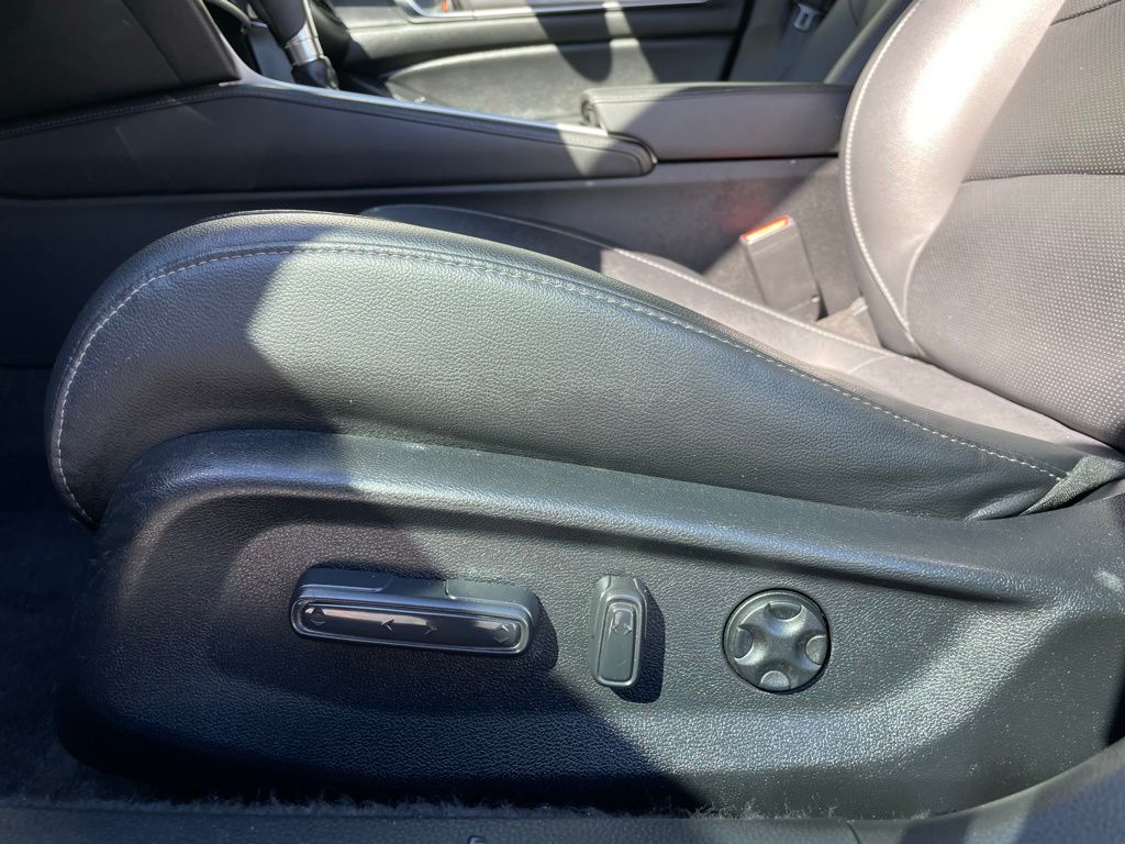 Thumbnail: 2022 Honda Accord - 25