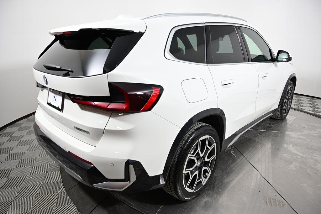 Thumbnail: 2025 BMW X1 - 5