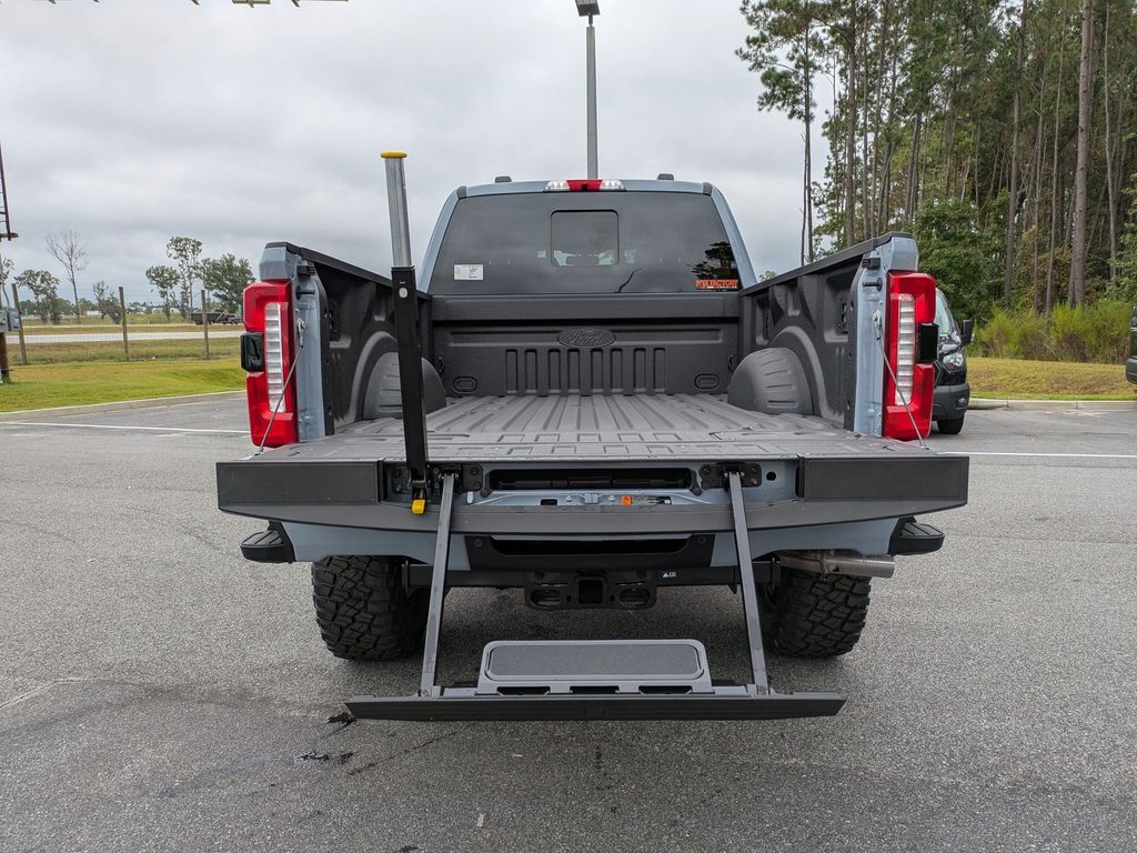 2025 Ford F-250 LARIAT