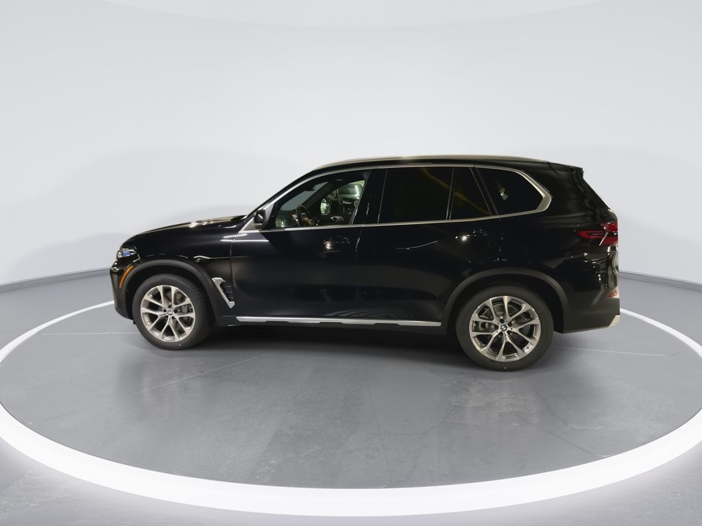 Thumbnail: 2026 BMW X5 - 5