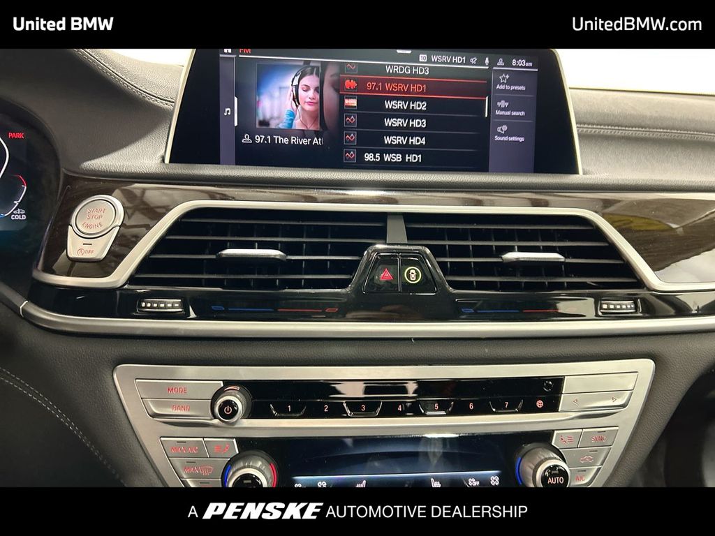 Thumbnail: 2022 BMW 7 Series - 16