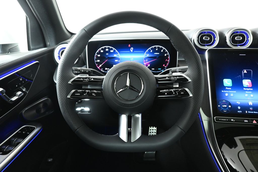 2025 Mercedes-Benz GLC 300 14