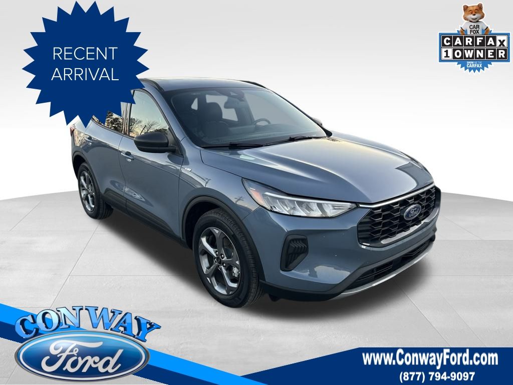 2025 Ford Escape Hybrid ST-Line FWD