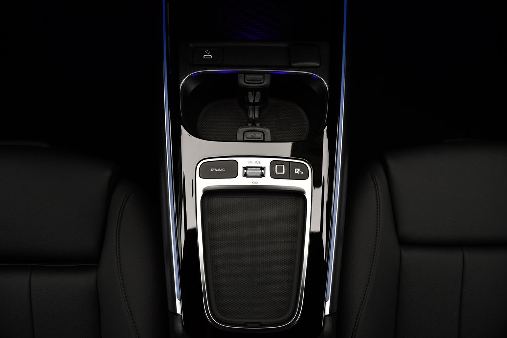 Thumbnail: 2025 Mercedes-Benz GLA - 29