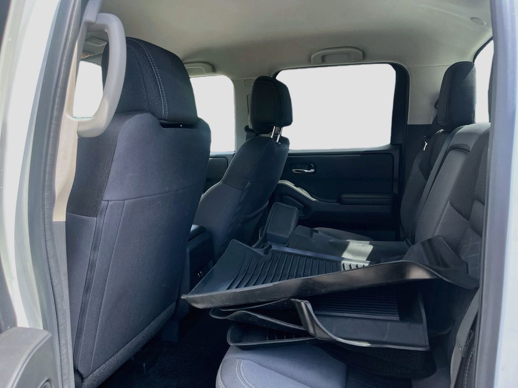 Used 2025 White Nissan SV image 23