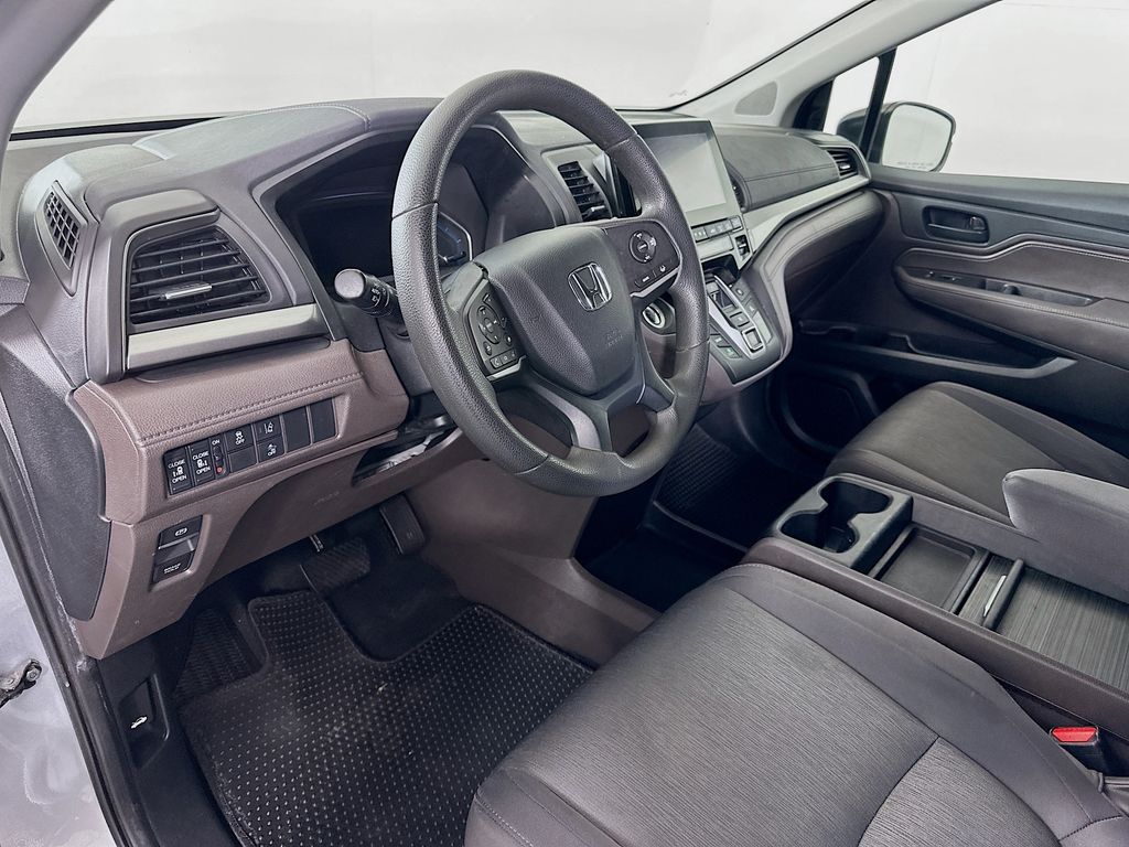 Thumbnail: 2019 Honda Odyssey - 9