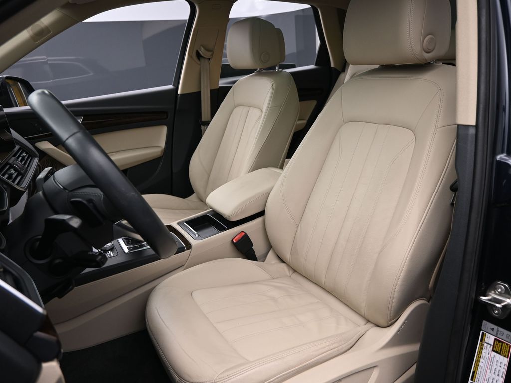 2018 Audi Q5 2.0T quattro Premium Plus