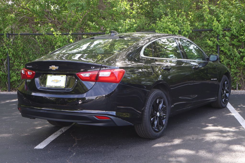 Thumbnail: 2025 Chevrolet Malibu - 9