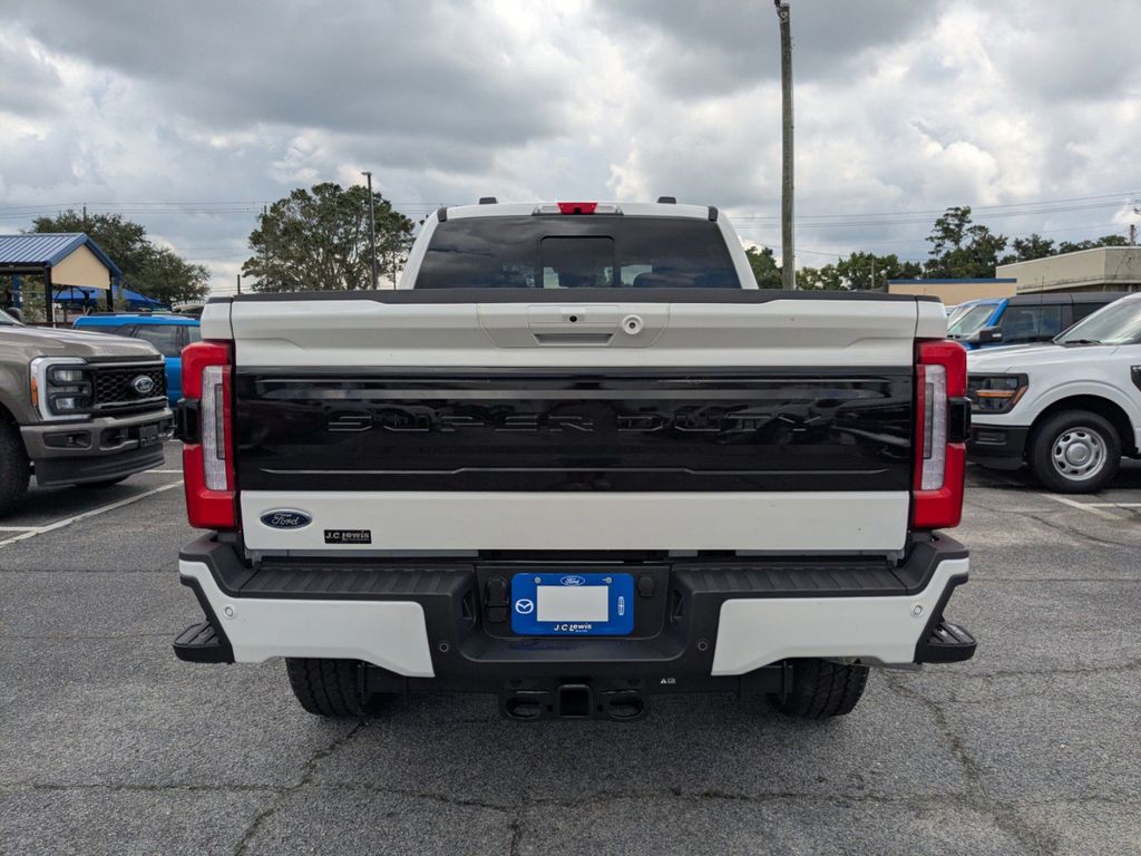 2025 Ford F-250 Super Duty Platinum