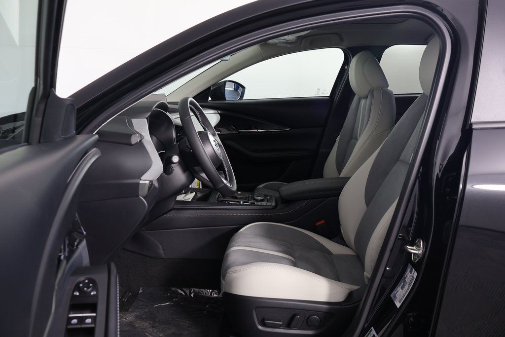 Thumbnail: 2026 Mazda CX-30 - 5