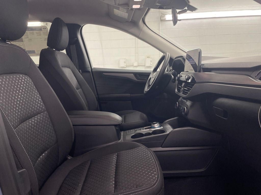 2025 Ford Escape Active photo 22