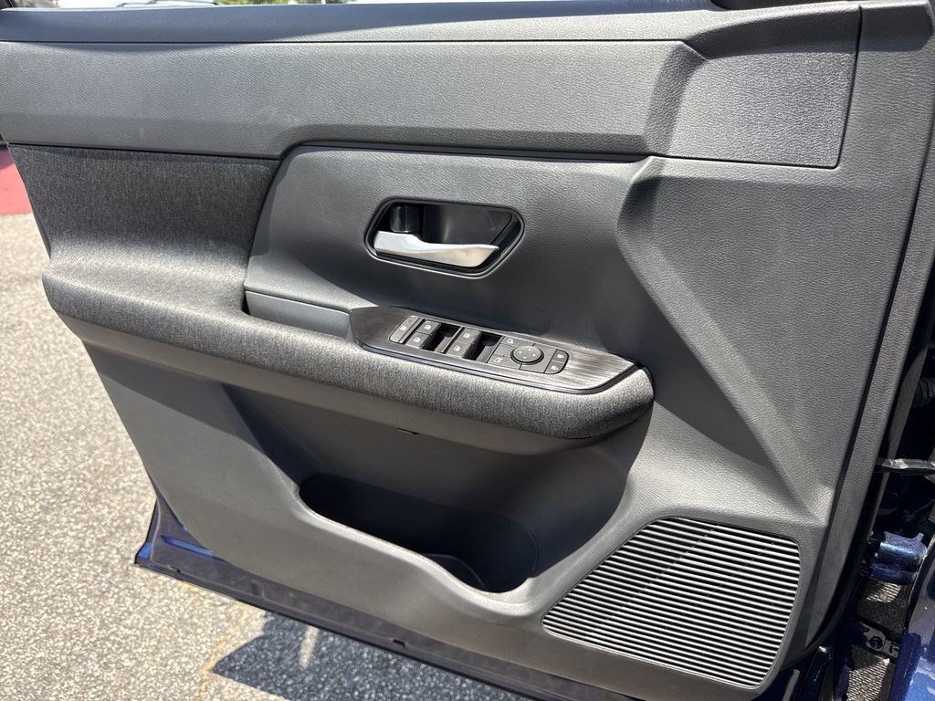 New 2026 Nissan Kicks SUV