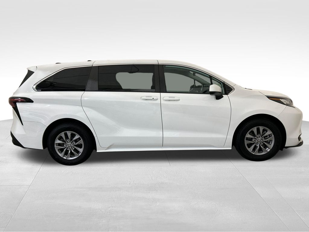 Used 2023 White Toyota LE image 7