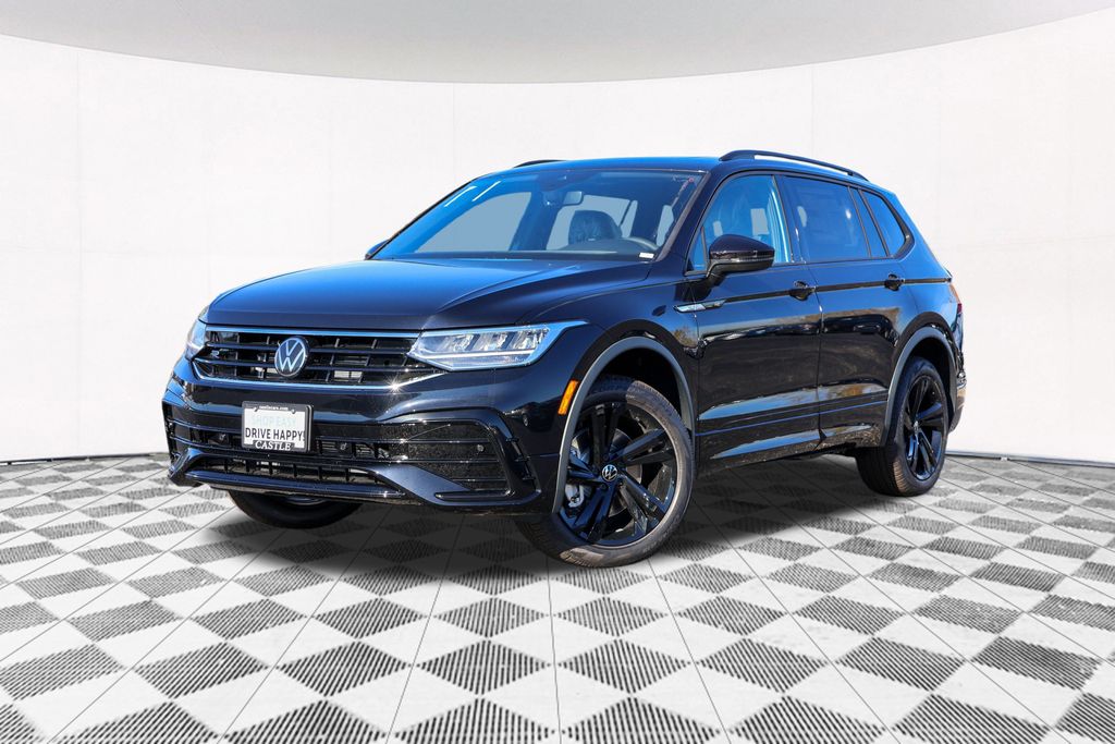 2024 Volkswagen Tiguan 2.0T SE R-Line Black 2