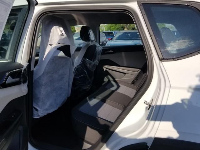 new 2026 Volkswagen Taos car, priced at $30,387