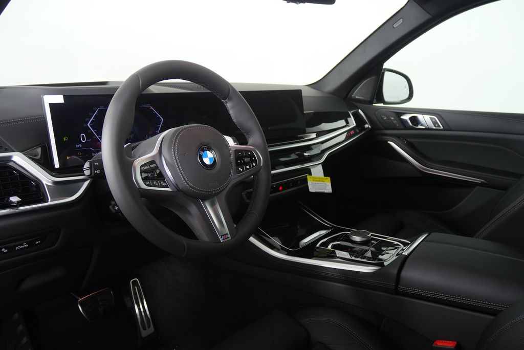 Thumbnail: 2026 BMW X5 - 13