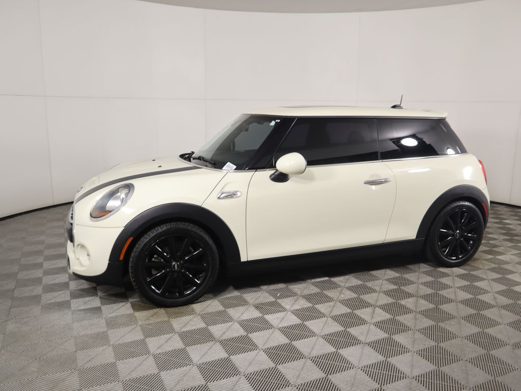 Thumbnail: 2015 MINI Cooper - 8