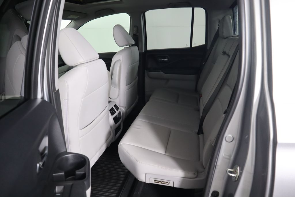 2019 Honda Ridgeline RTL-E 21