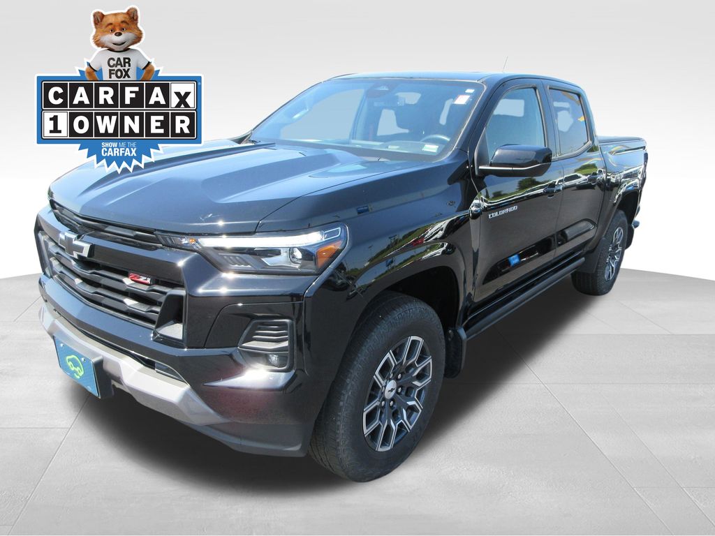 Black 2023 Chevrolet Colorado Pickup Truck Four-Wheel Drive 8-Speed Automatic