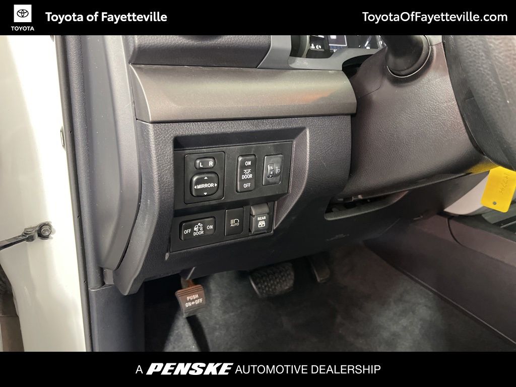 Thumbnail: 2021 Toyota Tundra - 27