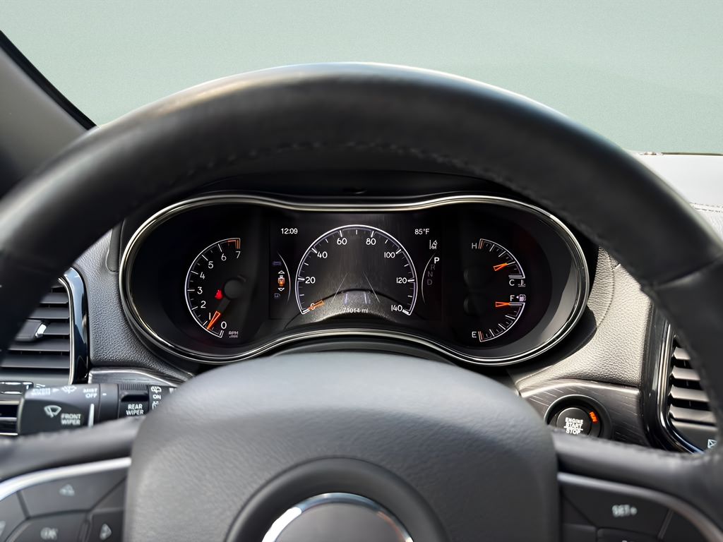 Used 2019 Black Jeep Overland image 15