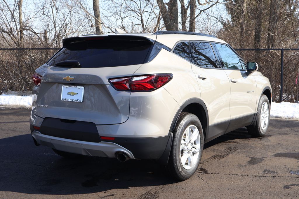 Thumbnail: 2021 Chevrolet Blazer - 8