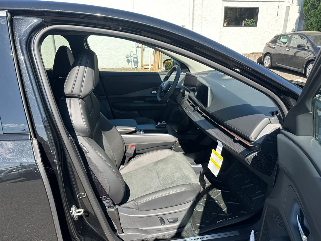 2025 Nissan Ariya EVOLVE+ e-4ORCE