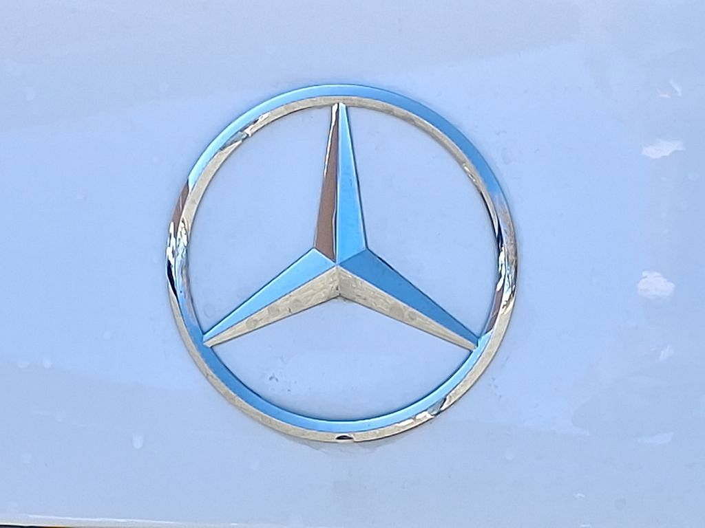 Thumbnail: 2025 Mercedes-Benz C-Class - 22