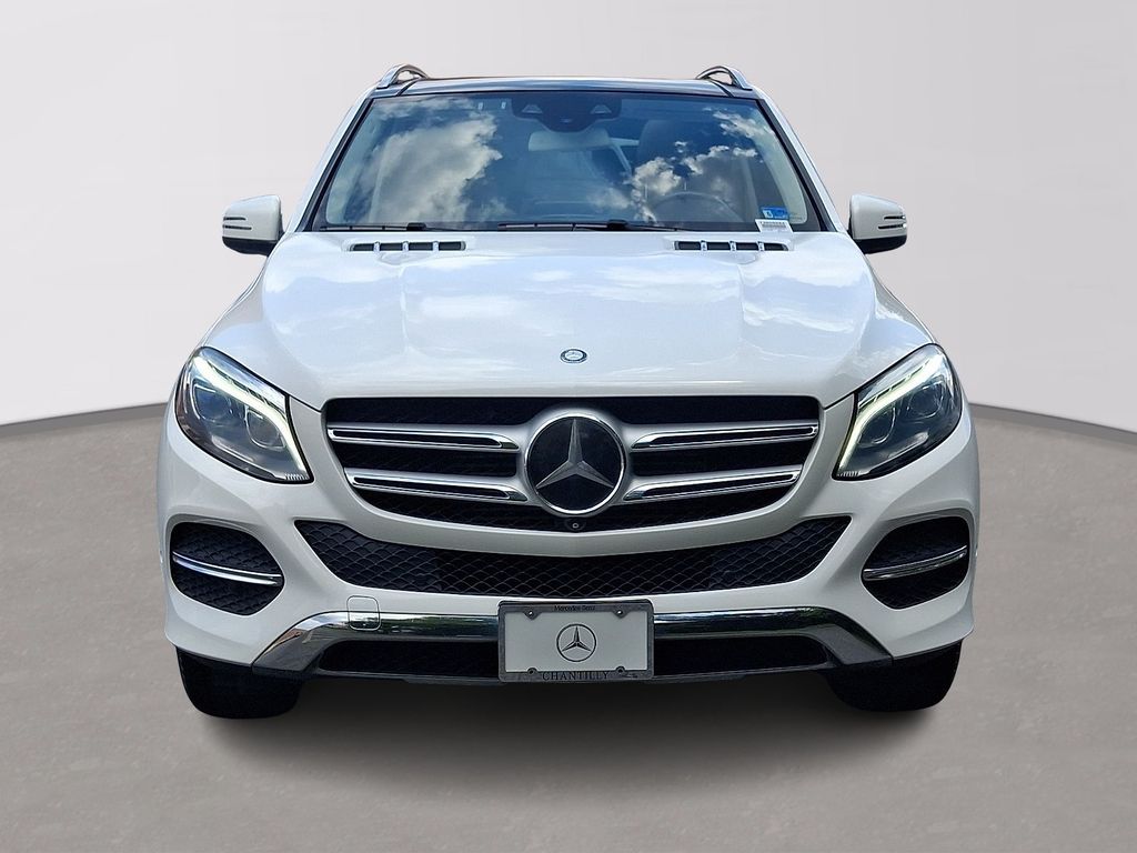 Thumbnail: 2016 Mercedes-Benz GLE - 2