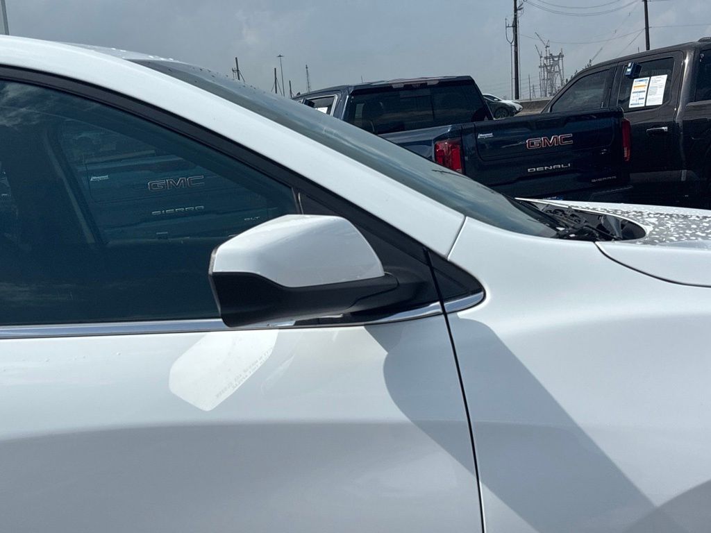 2023 Chevrolet Equinox LT White at Monument Chevrolet